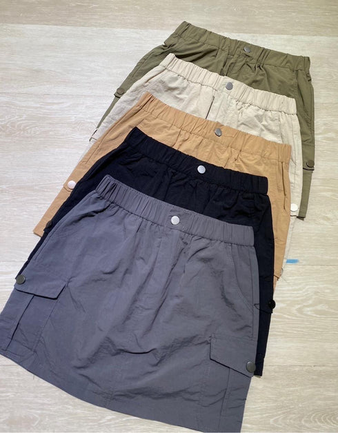 Cargo Side Pockets Mini Skort